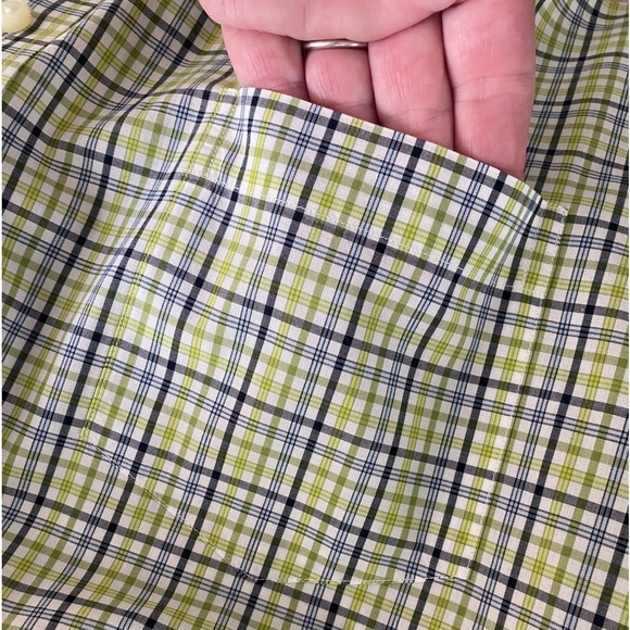 THOMAS DEAN button down💙💚100% Pima cotton!Front pocket,curved hem, cool design - Picture 7 of 8